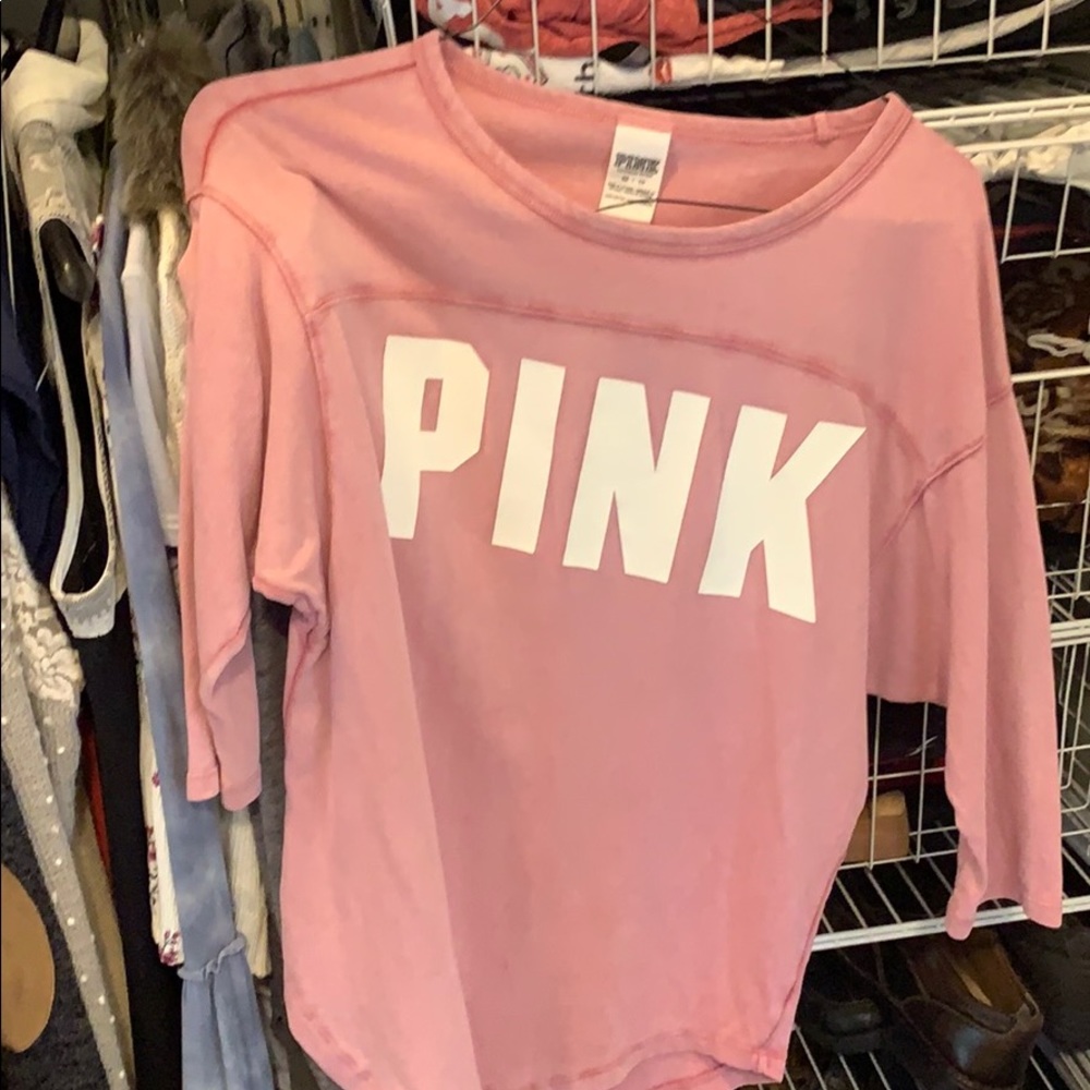VS PINK. 3/4 sleeve top